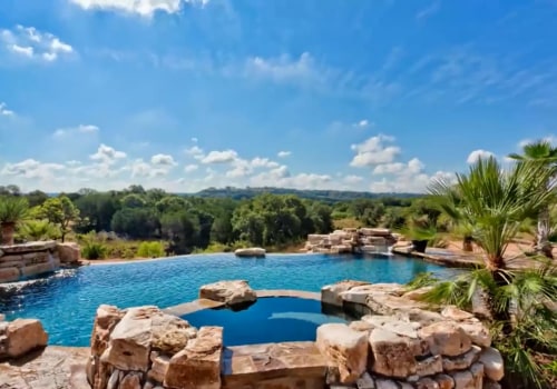 The Benefits of Customized Pool Service Plans in McGregor, TX